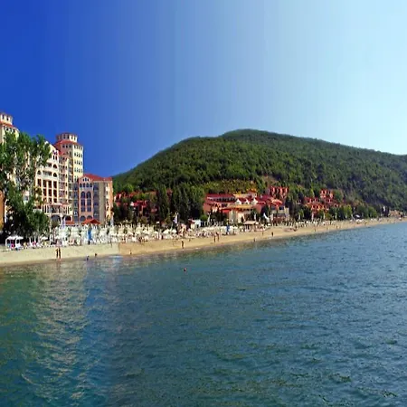 Romana Villa Elenite